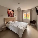 - Domaine De Lagouargette * Lias